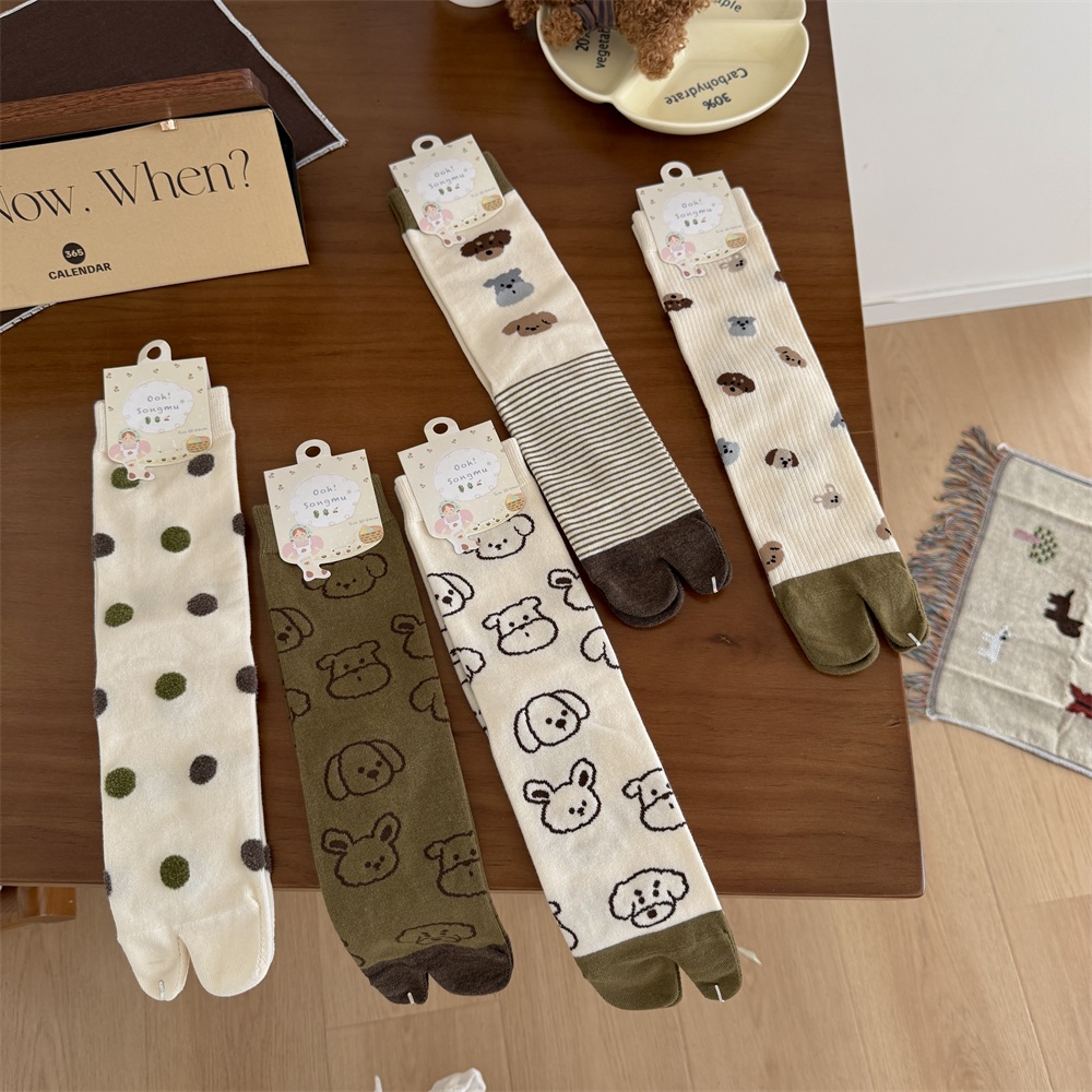 Hondenillustratie Tabi Split-T - Toe Sock Split recensie en prijs